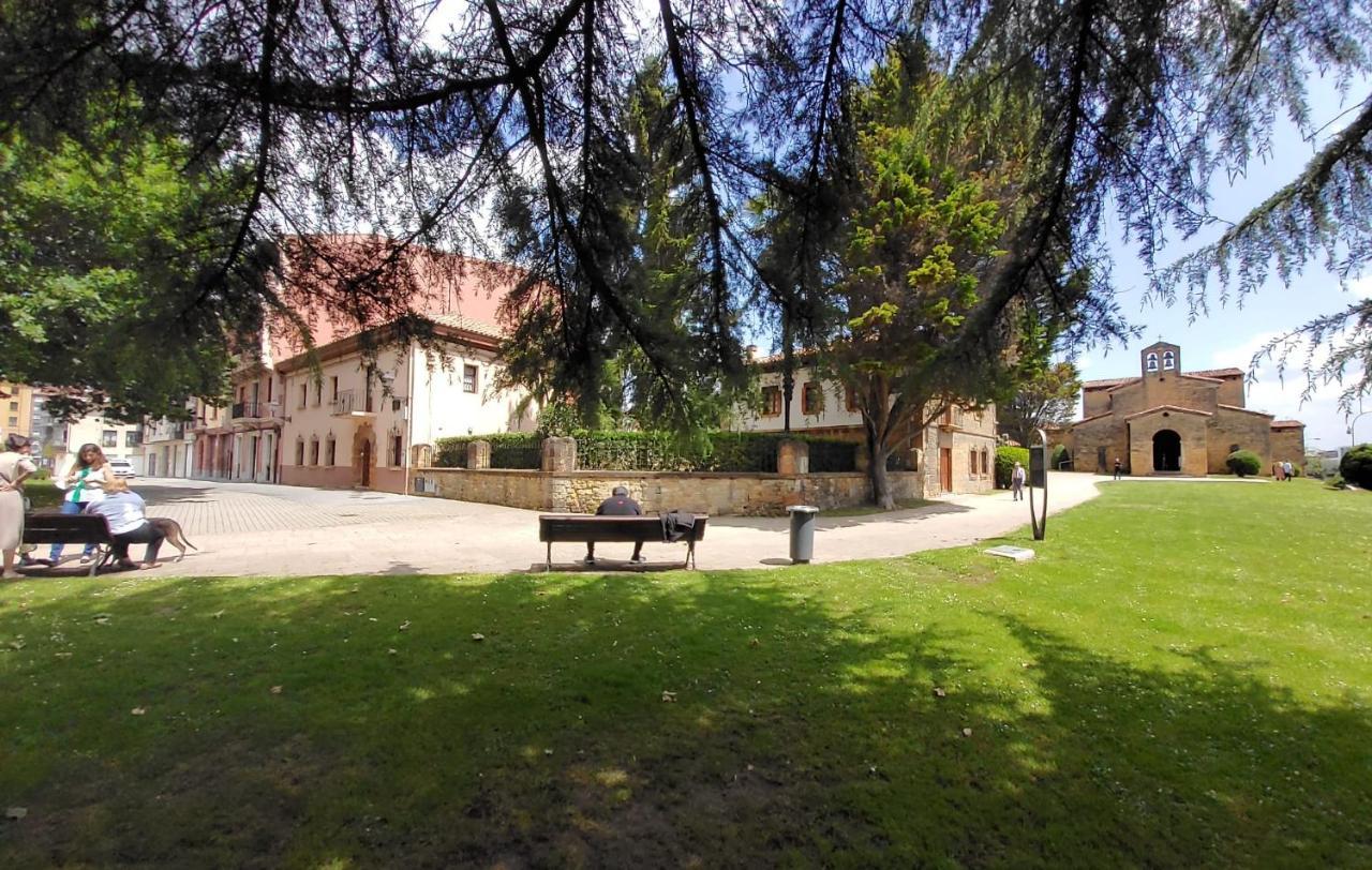 Apartamentos Santullano 1 Овьедо Экстерьер фото