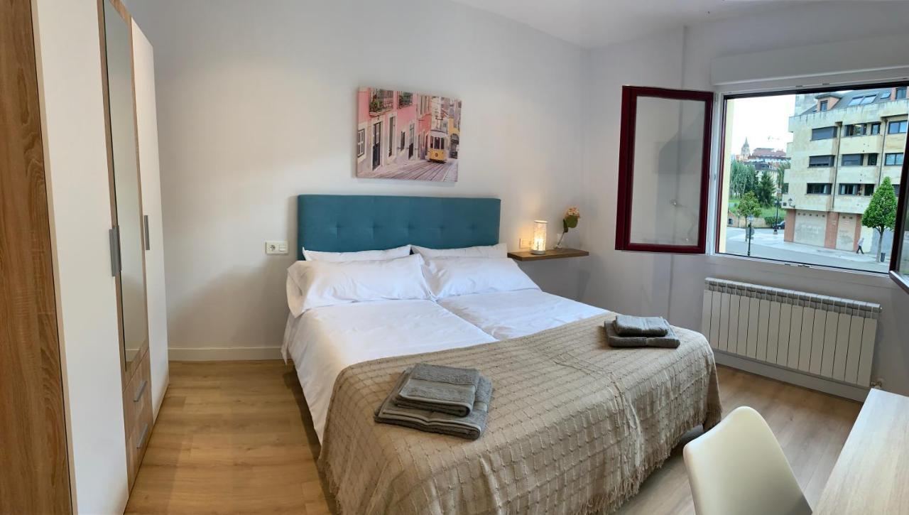 Apartamentos Santullano 1 Овьедо Экстерьер фото