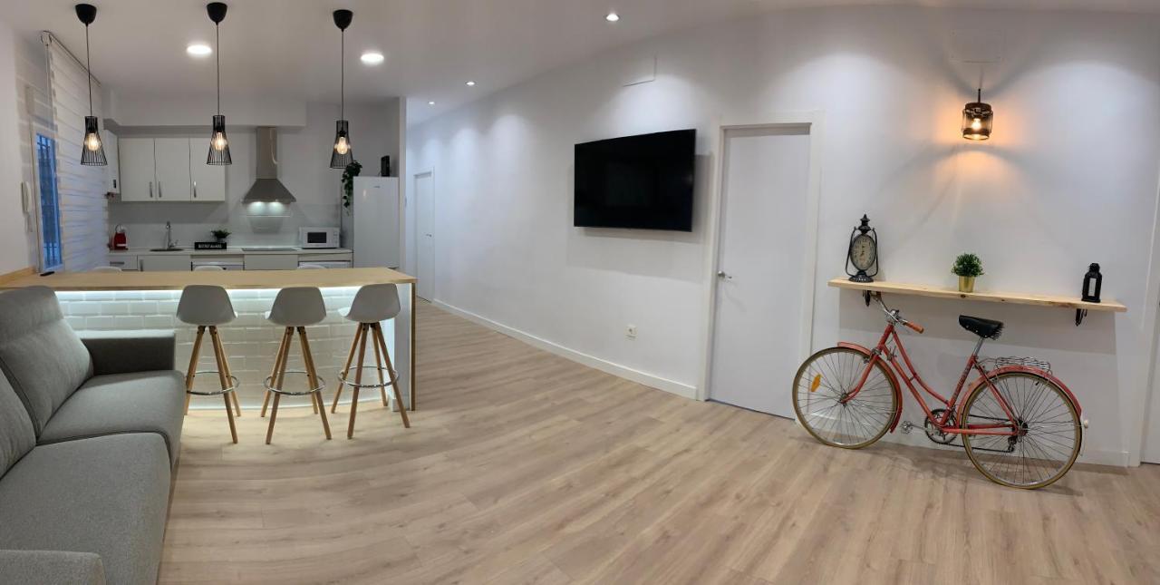 Apartamentos Santullano 1 Овьедо Экстерьер фото